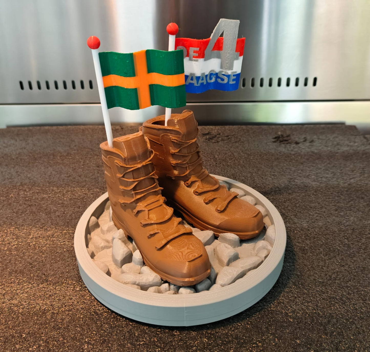 Four Days Gift Walking Shoe