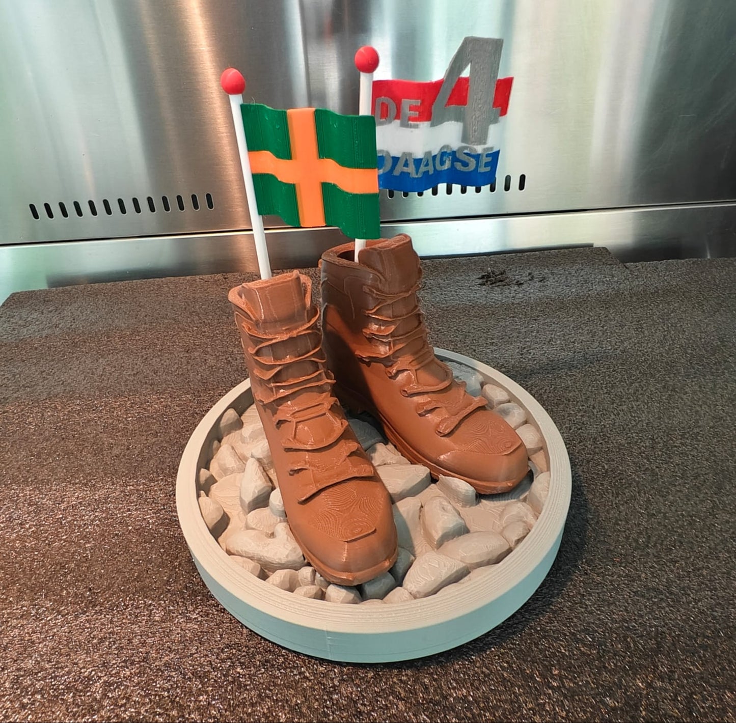 Four Days Gift Walking Shoe